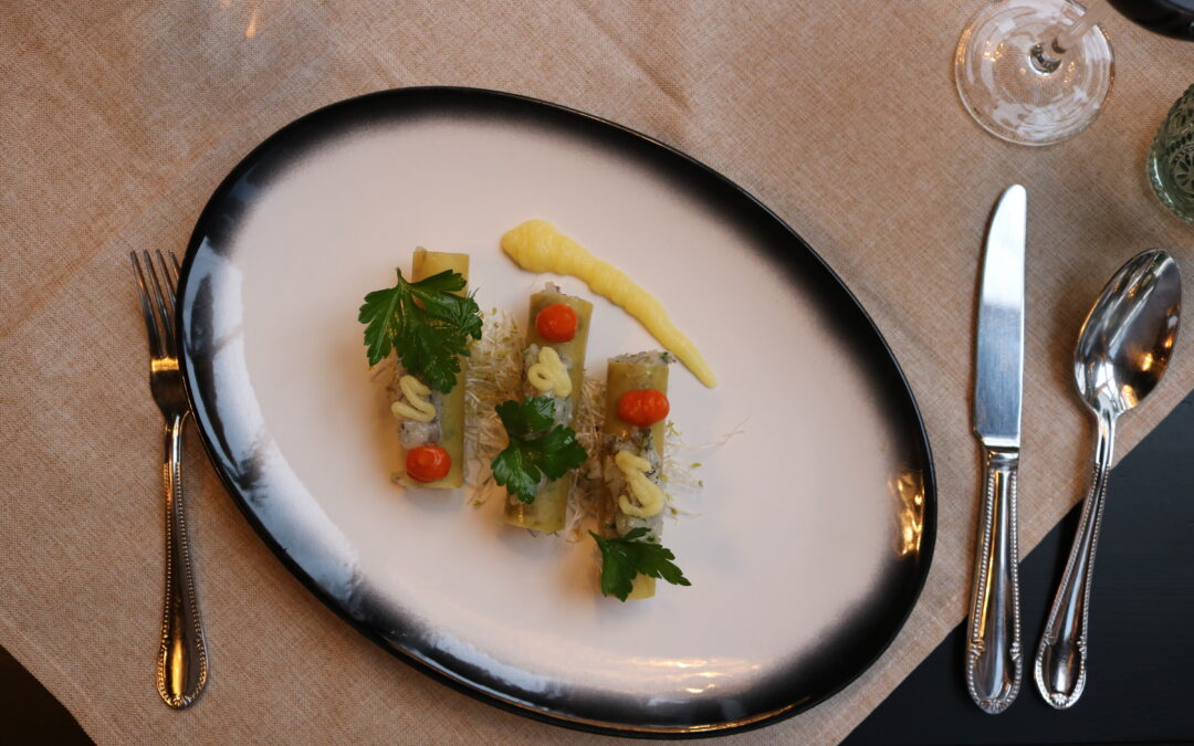 Garnelen-Cannoli mit zwei Tomatensorten