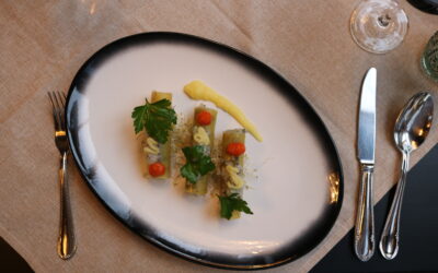 Garnelen-Cannoli mit zwei Tomatensorten